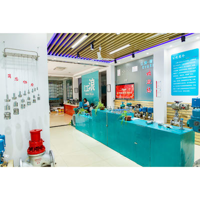 Pompa a diaframma pneumatica PP 1/2 pollici con pressione massima di 100 psi e flusso massimo di 15 gpm per utilità industriali