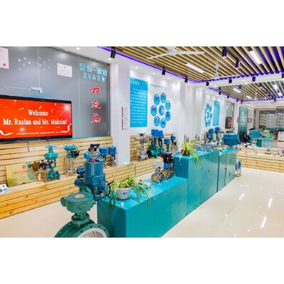 Nuova pompa pneumatica a polvere con diaframma in PTFE e portata di 150 gpm per applicazioni industriali