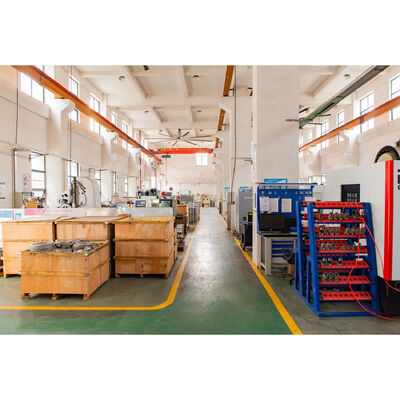 Pompa a diaframma pneumatica in materiale PP con pressione massima di 120 psi e flusso massimo di 40 gpm