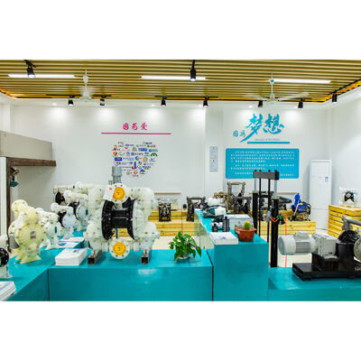 Pompa a doppio diaframma pneumatica da 1 1/2 pollici con portata di 340L/M per applicazioni industriali